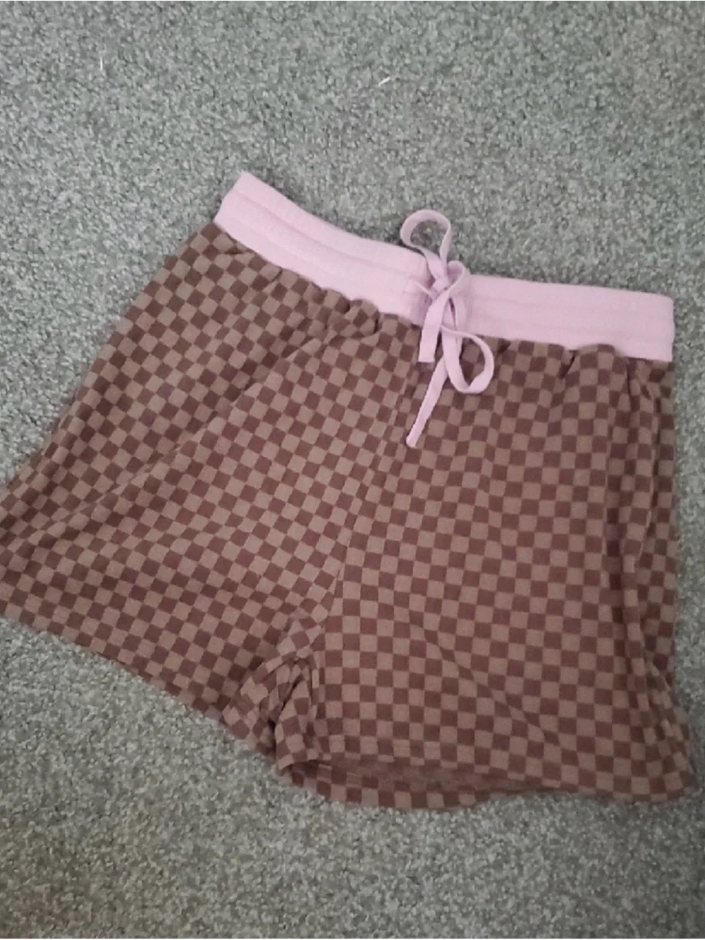 Boutique 9 Brown Checkered Crewneck with Pink Trim